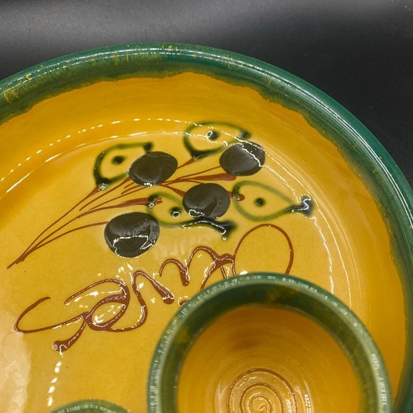 French Olive Dish W/Toothpick & Pit Bowls Gold & Green 7” Diameter - Picture 7 of 16